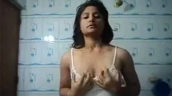 Bengali College Babe Flashing Her Perfect Tits In Sexy Selfie