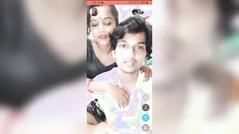 Indian Camgirl Stripping Naked Live Touching Herself So Hot