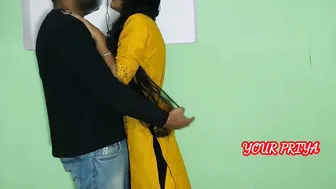 Desi Babe Fucking Hard On Camera Grinding Moaning For The Video