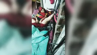 Village Aunty Getting Filmed Secretly Spreading Wide Getting Wet