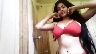 Desi Girl Showing Her Tits And Pussy To Her Man On Video