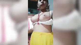 Desi Wife Slowly Unwrapping Her Curves From Traditional Saree