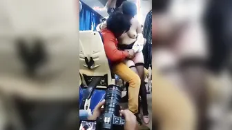Desi GF Getting Wild With Her Man On Moving Public Bus