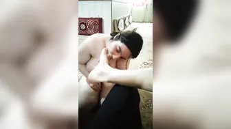Curvy Married Woman Fulfilling His Dirty Fantasies On Camera