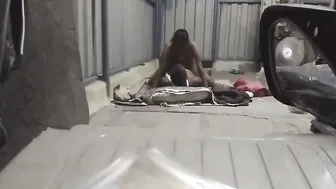 Lankan Driver Banging His Slutty Wife In Backseat Caught On Cam