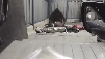Lankan Driver Banging His Slutty Wife In Backseat Caught On Cam