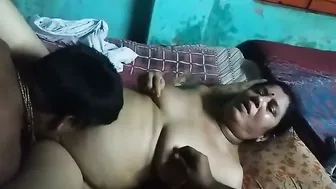 Cheating Married Woman Caught Fucking Her Lover In The Motel