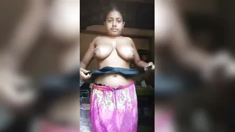 Hairy Tamil GF Stripping Naked On Homemade Selfie Video