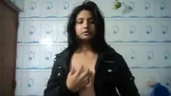 Bengali College GF Doing Naked Striptease In Hostel Mms