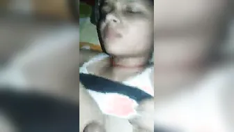 Teen GF Sucking BF's Cock Like A Lollipop