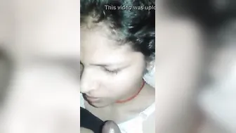Teen GF Sucking BF's Cock Like A Lollipop