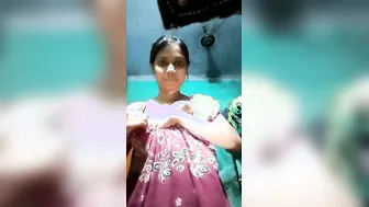 Bengali Teen Revealing Her Massive Boobs In Selfie Video