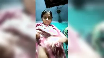 Bengali Teen Revealing Her Massive Boobs In Selfie Video