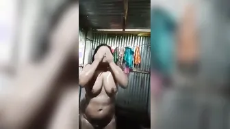 Chubby Married Wife Taking Nude Bath Filming Herself In Bathroom