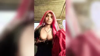 Rajasthani Wife Slowly Undressing Revealing Her Big Natural Boobs
