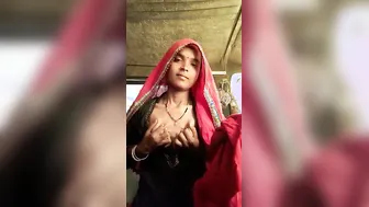 Rajasthani Wife Slowly Undressing Revealing Her Big Natural Boobs