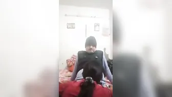 Aunty Recording Herself Masturbating In The Bedroom Alone