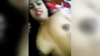 Horny Wife Sending Naked Videos To Lover Begging For His Dick