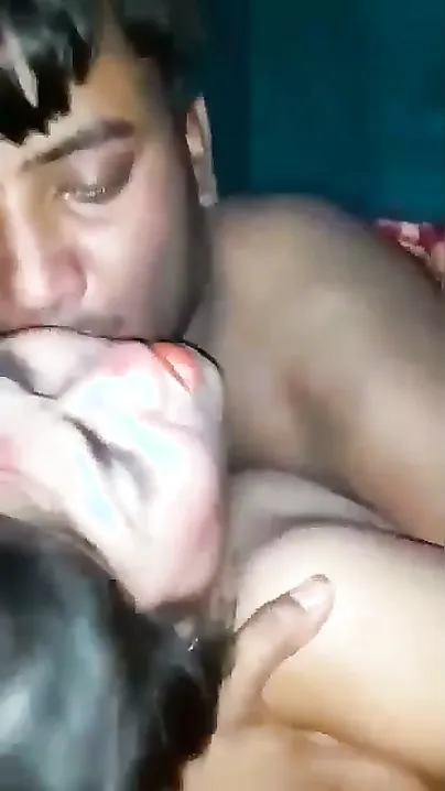 Married Bengali Bhabhi Moaning Loud Getting Drilled In Bedroom
