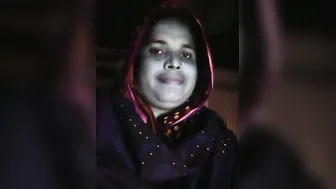 Village Bhabhi Spreading Pink Pussy Lips Wide Open For Camera