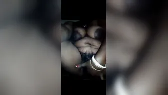 Bengali Boudi Fingering Herself Live For Eager Viewers Online