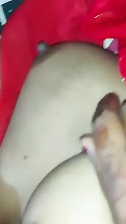 Married Bhabhi Spreading Her Hairy Pussy For The Camera Lens