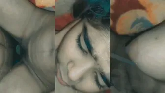 Horny Desi Girl Bouncing On Her Paying Client Until He Cums