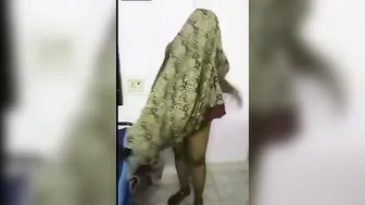 Mature Bhabhi Letting Her Devar Explore Her Body At Home