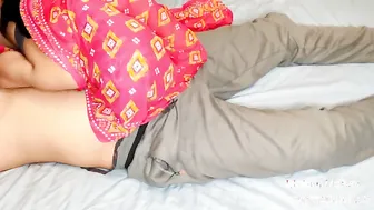 Slim Married Bhabhi Taking Every Inch From Her Desi Neighbor