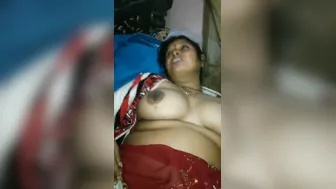 Mature Bihari Bhabhi Riding Her Husband's Friend In Bedroom