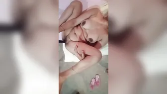Naughty Bhabhi Fucking Her Pussy With Household Item