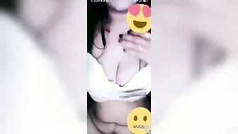 Horny Bhabhi Getting Naked Live Chatting Dirty On Webcam