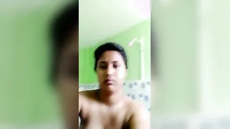 Young Girl Slowly Undressing Showing Off Her Body On Mms