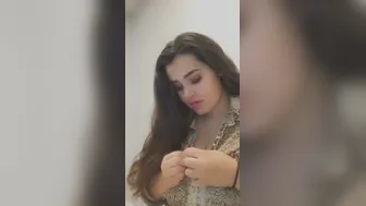 Desi Beauty Flaunting Her Massive Boobs In Selfie Video