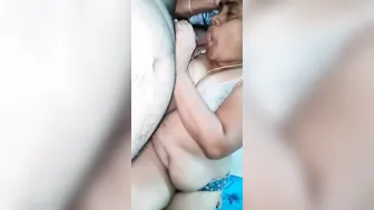 Thick Married Woman Servicing Her Man In Amateur Bedroom Tape