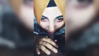 Hijabi GF Secretly Sucking Cock Recorded On Mobile Cam