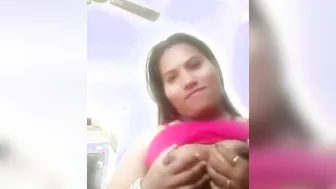 Married Housewife Flashing Her Big Boobs In Selfie Video