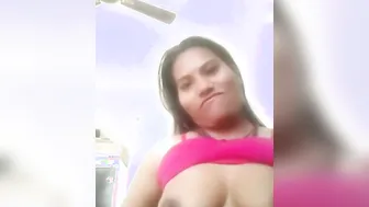 Married Housewife Flashing Her Big Boobs In Selfie Video