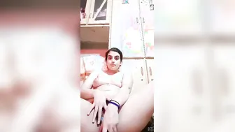 Pakistani Girl With Thick Bush Using Dildo On Cam Alone Tonight