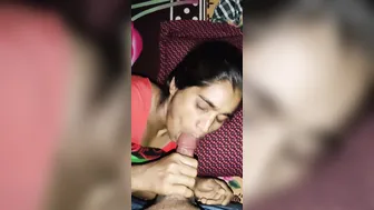 Desi Housemaid Sucking Her Owner's Thick Cock In The Bedroom