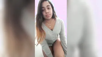 Young Indian Babe Stripping Naked Teasing Her BF On Cam