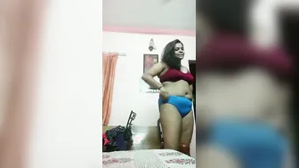 My GF Spreading Wide Showing Everything On Private Video