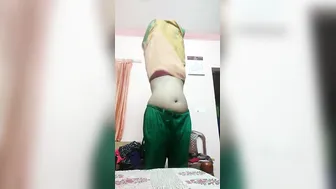 My GF Spreading Wide Showing Everything On Private Video