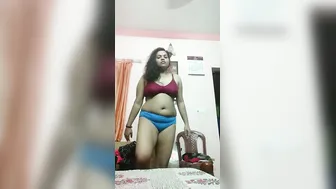My GF Spreading Wide Showing Everything On Private Video