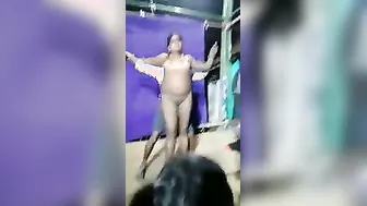 Young Girl Dancing Naked In Her Room Showing Everything Online
