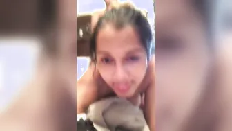 Desi GF Making Naughty Selfie Mms For Her BF
