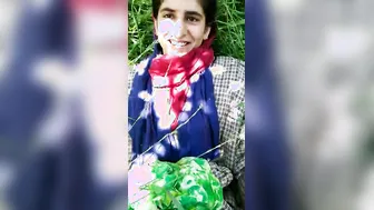 Kashmiri GF Getting Pounded Outdoors In Risky Public