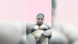 Horny Tamil Wife Fingering Her Dripping Wet Pussy On Hidden Cam