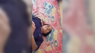 South Indian Aunty Spreading Wide Getting Missionary Fucked