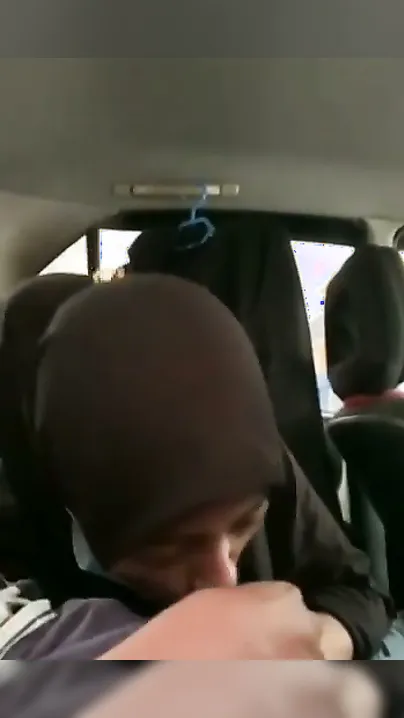 Naughty Nurse Riding Her Man Inside Parked Car After Shift